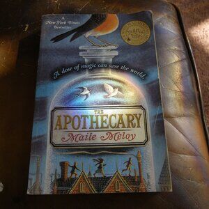 The Apothecary by Maile Meloy YA Paperback Book